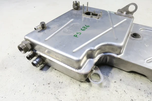 Porsche 911 997 GT3 Öltank Ölbehälter Ölschmierung Oil tank 99720707091 Öl CUP – Bild 2