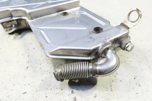 Porsche 911 997 GT3 Öltank Ölbehälter Ölschmierung Oil tank 99720707091 Öl CUP – Bild 3