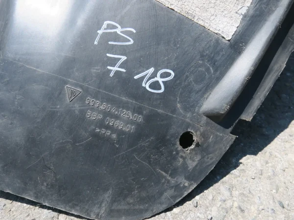 Porsche 911 993  Radhausschale VL 99350412500 wheel arch liner – Bild 5