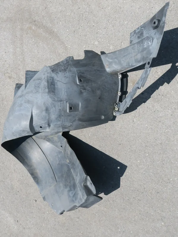 Porsche 911 996  Innenkotflügel Bogenverkleidung VR 99650420404 inner fender – Bild 4