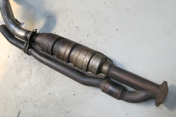 Porsche 944 951 Turbo S Kat Katalysator Gillet Wastegate Abgasanlage 95111109408 9511232512R Vorschalldämpfer – Bild 2