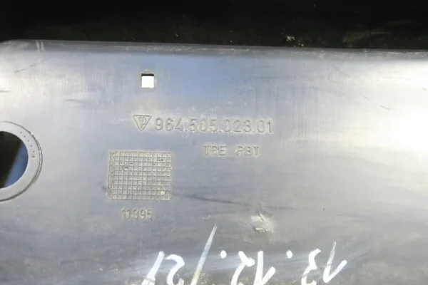 Porsche 911 964 Stoßstange Mitte Mittelteil hinten Heckschürze 96450502301 USA rear bumper – Bild 6