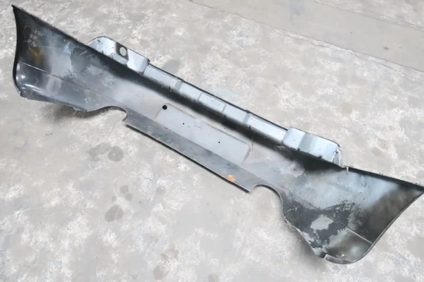 Porsche 911 993 Carrera 2 / 4 Targa Defekt Stoßstange Hinten Heckschürze 99350541100 rear bumper – Bild 9