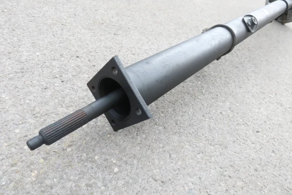 Porsche 924 944 951 Transaxle Transaxlerohr Kardanwelle Zentralrohr Schaltung Version mit Haken 477521271F – Bild 4