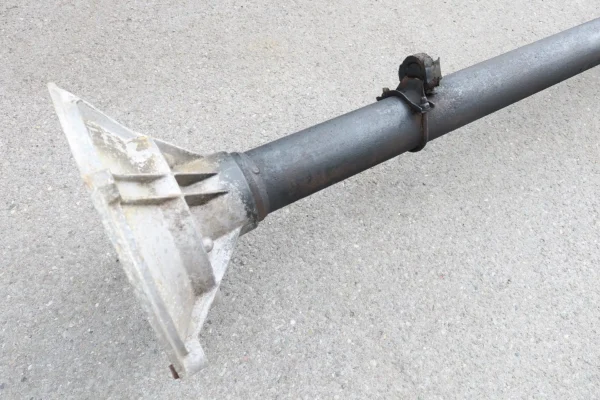 Porsche 924 944 951 Transaxle Transaxlerohr Kardanwelle Zentralrohr Schaltung Version ohne Haken 477521271F – Bild 5