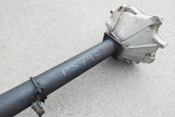 Porsche 924 944 951 Transaxle Transaxlerohr Kardanwelle Zentralrohr Automatik Version ohne Haken 477521271B – Bild 4