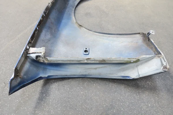 Porsche 944 951 Kotflügel vorne links Original front Fender Defekt – Bild 8
