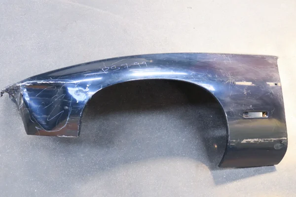Porsche 928 S4 Kotflügel vorne links 1984 -1995 Original 92850301110 front Fender Defekt