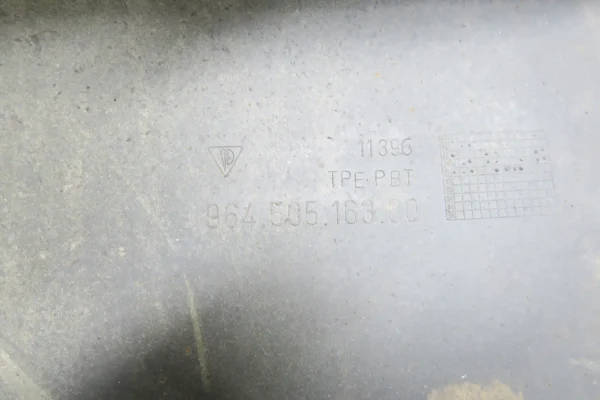 Porsche 911 964 Carrera 2 / 4 Targa Stoßstange linke ecke hinten 96450516300 rear bumper left – Bild 6