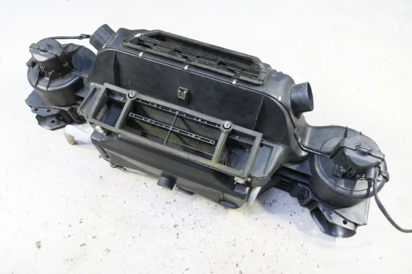 Porsche 911 964 Klimakasten Gebläsekasten Heizungskasten Behr 96484357331 Heater Air Conditioner Ventilation System Complete OEM – Bild 4