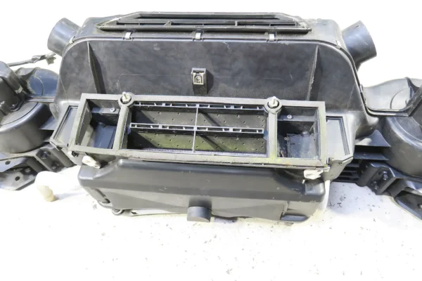 Porsche 911 964 Klimakasten Gebläsekasten Heizungskasten Behr 96484357331 Heater Air Conditioner Ventilation System Complete OEM – Bild 5