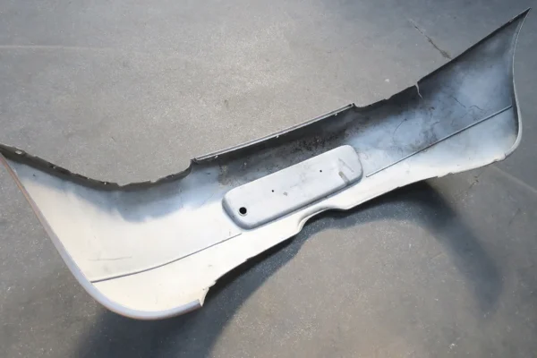 Porsche Boxster 986 Stoßstange Hinten Heckschürze Defekt 98650541100 rear bumper – Bild 6