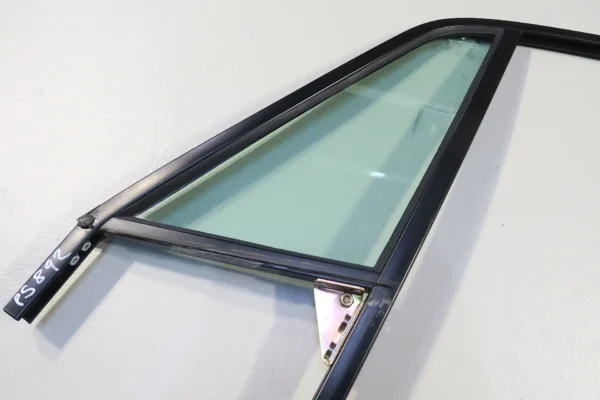 Porsche 911 930 G Modell Carrera Tür Fensterrahmen links Scheibenrahmen Rahmen Scheibe grün door frame – Bild 2