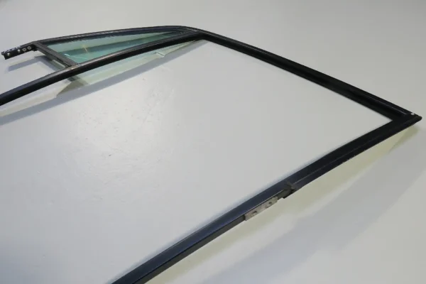 Porsche 911 930 G Modell Carrera Tür Fensterrahmen links Scheibenrahmen Rahmen Scheibe grün door frame – Bild 4