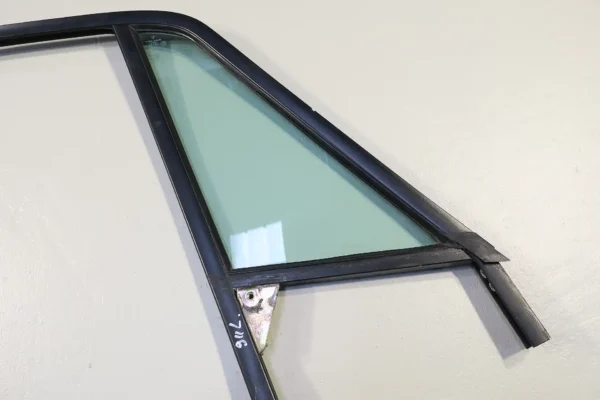 Porsche 911 930 G Modell Carrera Tür Fensterrahmen links Scheibenrahmen Rahmen Scheibe grün door frame – Bild 8