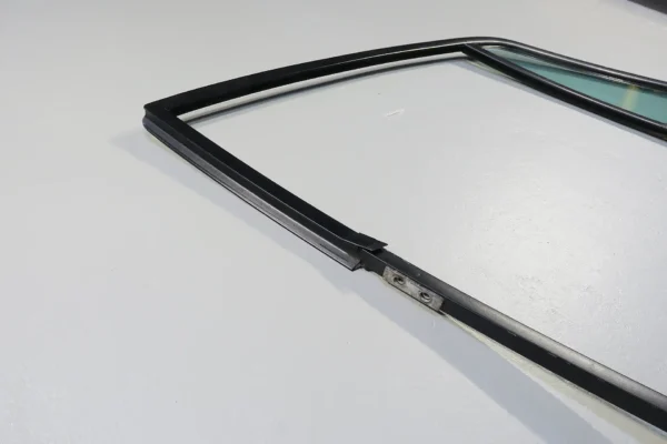 Porsche 911 930 G Modell Carrera Tür Fensterrahmen links Scheibenrahmen Rahmen Scheibe grün door frame – Bild 9