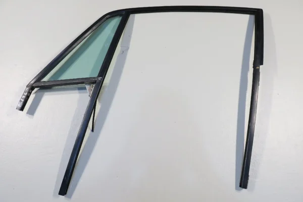 Porsche 911 930 G Modell Carrera Tür Fensterrahmen links Scheibenrahmen Rahmen Scheibe grün door frame