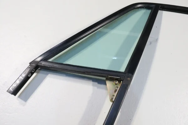 Porsche 911 930 G Modell Carrera Tür Fensterrahmen links Scheibenrahmen Rahmen Scheibe grün door frame – Bild 2