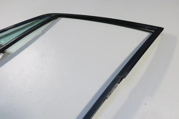 Porsche 911 930 G Modell Carrera Tür Fensterrahmen links Scheibenrahmen Rahmen Scheibe grün door frame – Bild 3