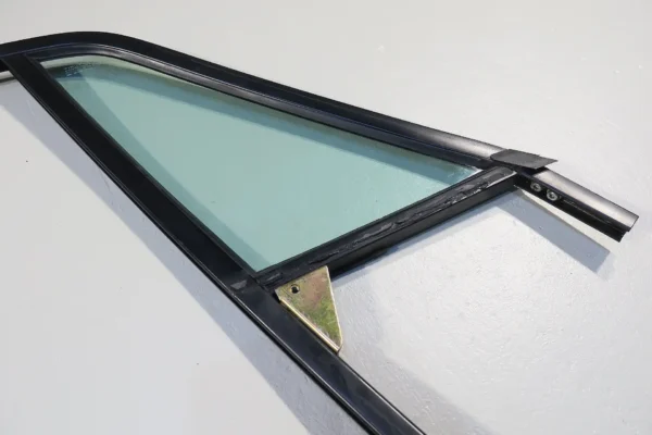 Porsche 911 930 G Modell Carrera Tür Fensterrahmen links Scheibenrahmen Rahmen Scheibe grün door frame – Bild 9