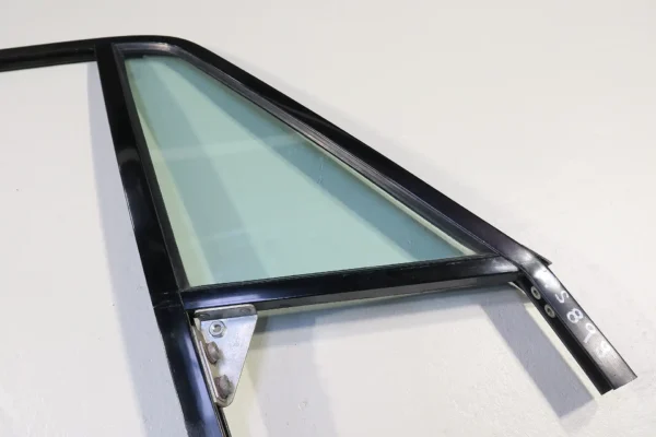 Porsche 911 930 G Modell Carrera Tür Fensterrahmen eloxiert rechts Scheibenrahmen Rahmen Scheibe grün door frame anodized – Bild 2