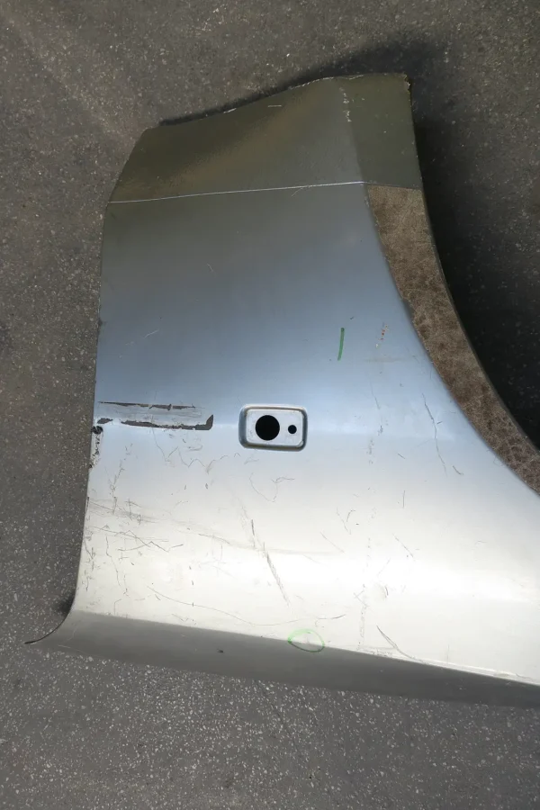 Porsche 944 S 2 951 Turbo Kotflügel vorne links Original front Fender Defekt – Bild 4
