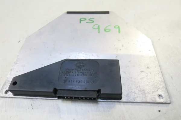 Porsche 911 964 965 993 Carrera 2 / 4 Original ITR Leistungsmodel 96462401002 Verstärker Endstufe für Gebläse Heizung amplifier heating