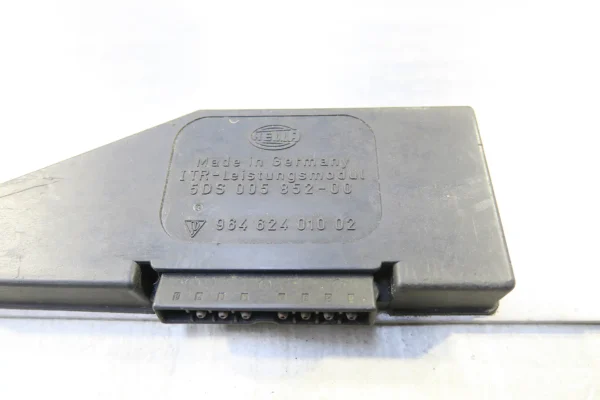 Porsche 911 964 965 993 Carrera 2 / 4 Original ITR Leistungsmodel Verstärker Endstufe 96462401002 für Gebläse Heizung amplifier heating (Kopie) – Bild 3