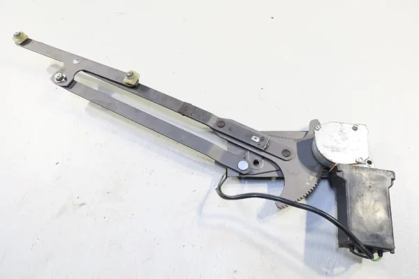 PORSCHE 911 G-Modell Fensterheber elektrisch Kreuzarm Tür rechts mit Motor Bosch Brose 0130820001 – Bild 4