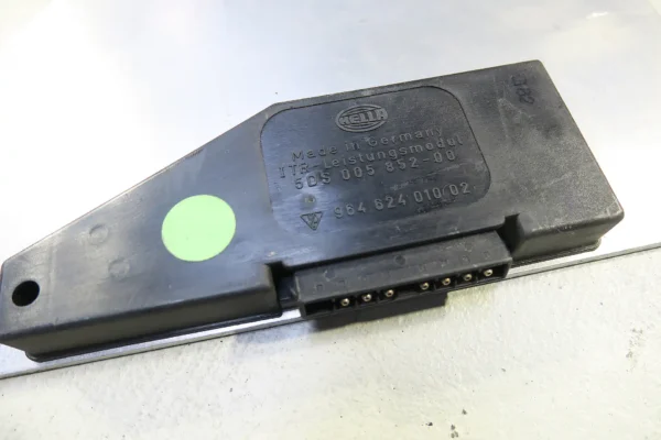 Porsche 911 964 965 993 Carrera 2 / 4 Original ITR Leistungsmodel Verstärker Endstufe 96462401002 für Gebläse Heizung power amplifier heating (Kopie) (Kopie) – Bild 2