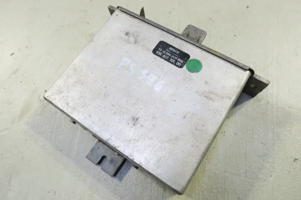 Porsche 924 931 Turbo Steuergerät Bosch Motronic DME ECU 93161710100 Engine Control Unit 0280800006