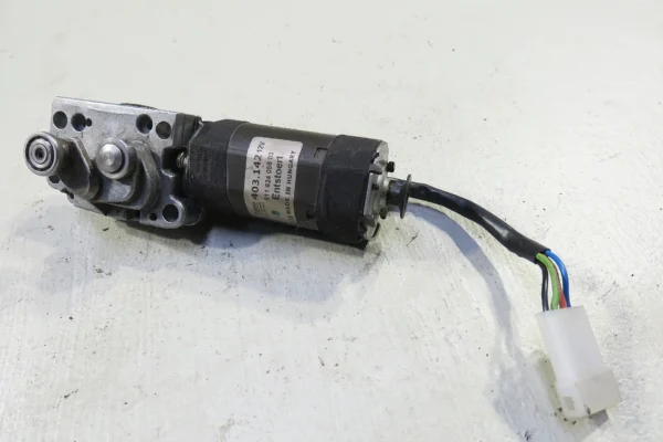 Porsche 911 964 993 Cabrio Verriegelungsmotor Valeo Verdeck 91162405603 convertible top locking mechanism