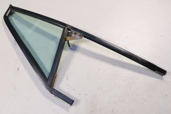 Porsche 911 G Modell SC 930 Carrera Dreiecksfenster grün links Seitenscheibe Cabrio Targa Scheibe side window