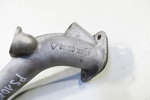 Porsche 911 930 G Modell Ansaugsrohr Saugstutzen 9111101692R – Bild 3
