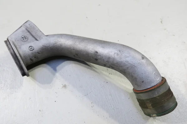 Porsche 911 930 G Modell Ansaugsrohr Saugstutzen 9111101692R – Bild 4