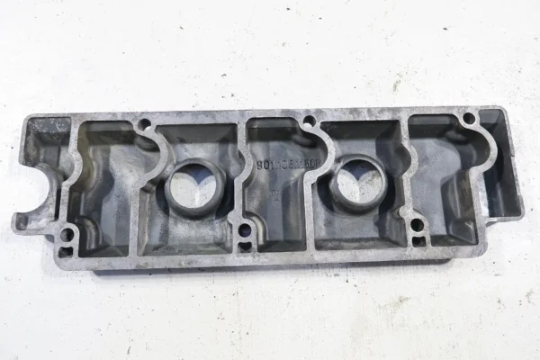 Porsche 911 Ventildeckel oben 9011051150R valve cover – Bild 4