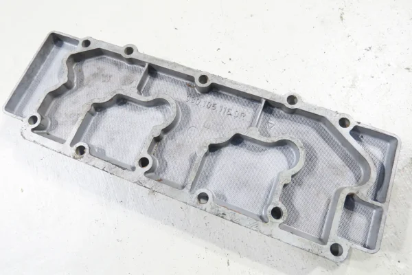 Porsche 911 Ventildeckel unten 9301051160R valve cover – Bild 3