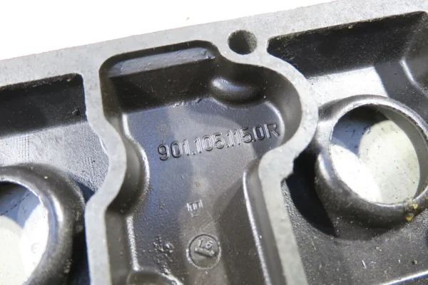 Porsche 911 Ventildeckel oben 9011051150R valve cover – Bild 5
