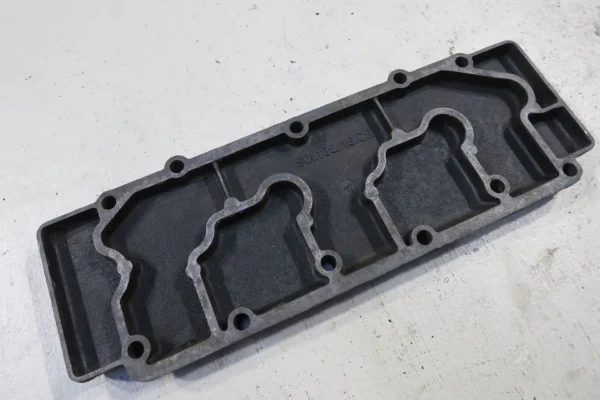 Porsche 911 Ventildeckel unten 9011051160R valve cover – Bild 3