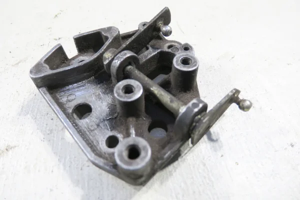 Porsche 911 G Modell Halter Umlenkplatte 9111102341R