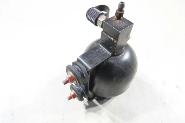 Porsche 911 964 Carrera 2 / 4 Original Druckspeicher ABS Bremse 96435510916 – Bild 3