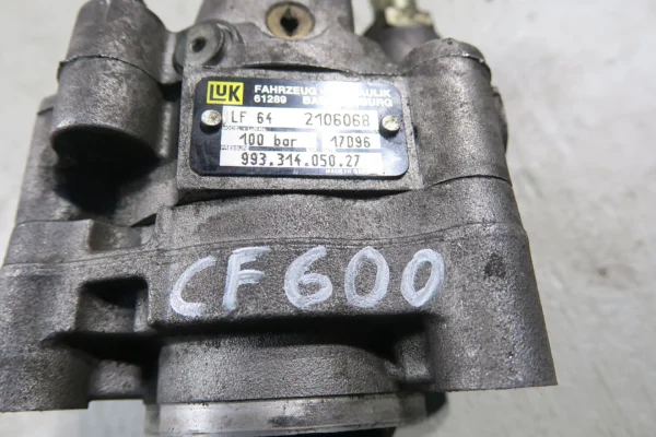 Porsche 911 993 Original Servopumpe 99331405027 Hydraulikpumpe Servo Lenkung Carrera – Bild 4