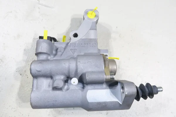 Porsche 911 993 Turbo Original Kupplungsnehmer Zylinder 99311623752 NEU! NEW! Carrera Kupplung nehmer clutch slave – Bild 3