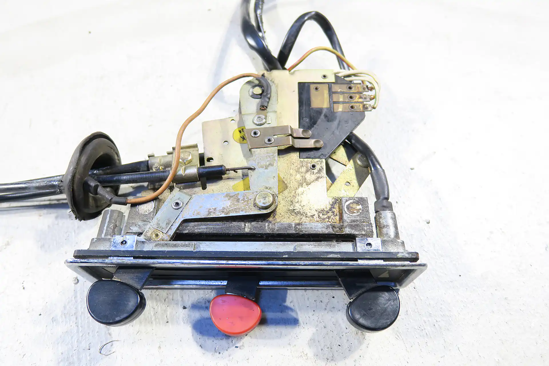 Porsche 911 F Modell Original Heizungsregler Chromrahmen Lüftung 90161311100 Regulierung Heizung Schieber Heizungshebel Heater Controls – Bild 3