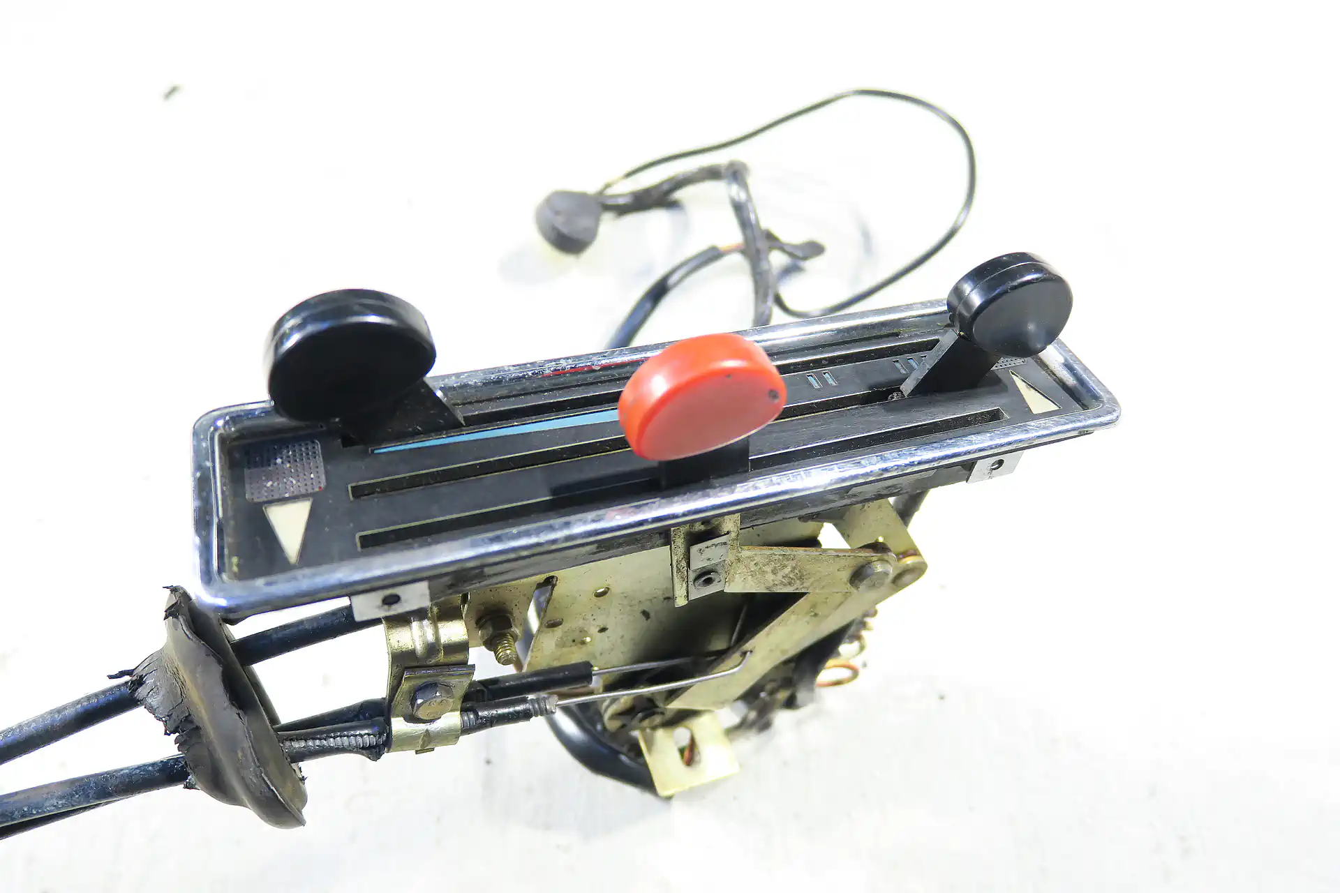 Porsche 911 F Modell Original Heizungsregler Chromrahmen Lüftung 90161311100 Regulierung Heizung Schieber Heizungshebel Heater Controls – Bild 5