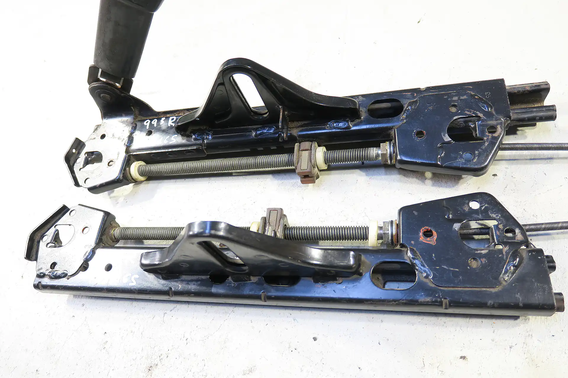 Porsche 911 993 Carrera S / 4s / Turbo Sitzschienen rechts elektrisch Höhen und Längsverstellung Original Recaro Sitz Beifahrer seat rail – Bild 3