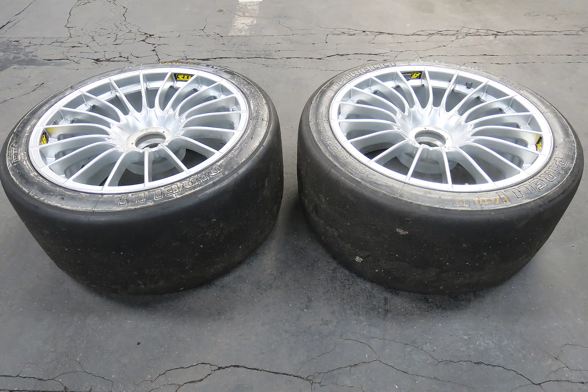 Porsche 911 996 GT3 R / RS Original ATS Felgen Baujahr 2001 10J X 18 Zoll Vorderachse vorne 2 Stück – Bild 2
