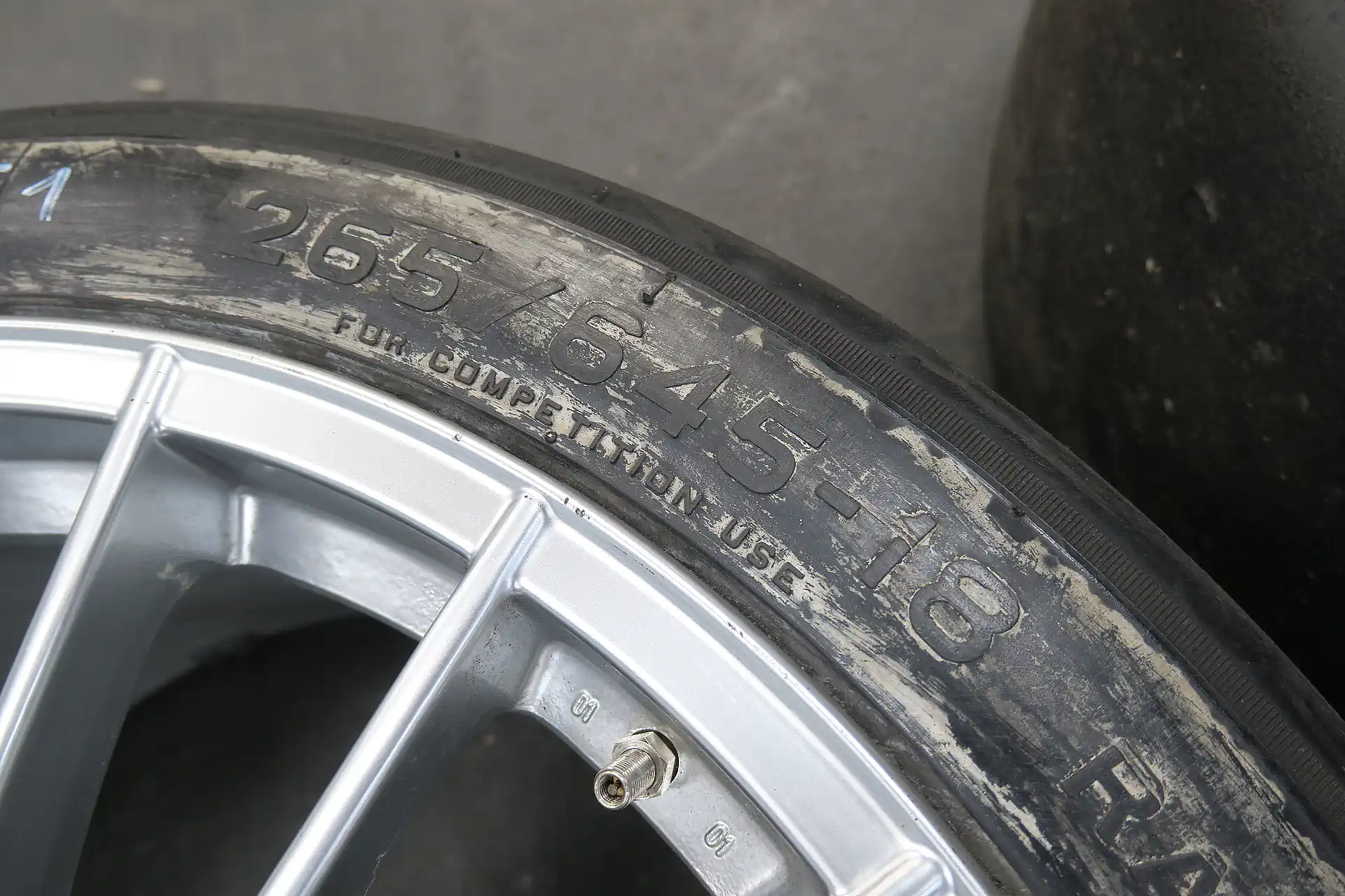 Porsche 911 996 GT3 R / RS Original ATS Felgen Baujahr 2001 10J X 18 Zoll Vorderachse vorne 2 Stück – Bild 6