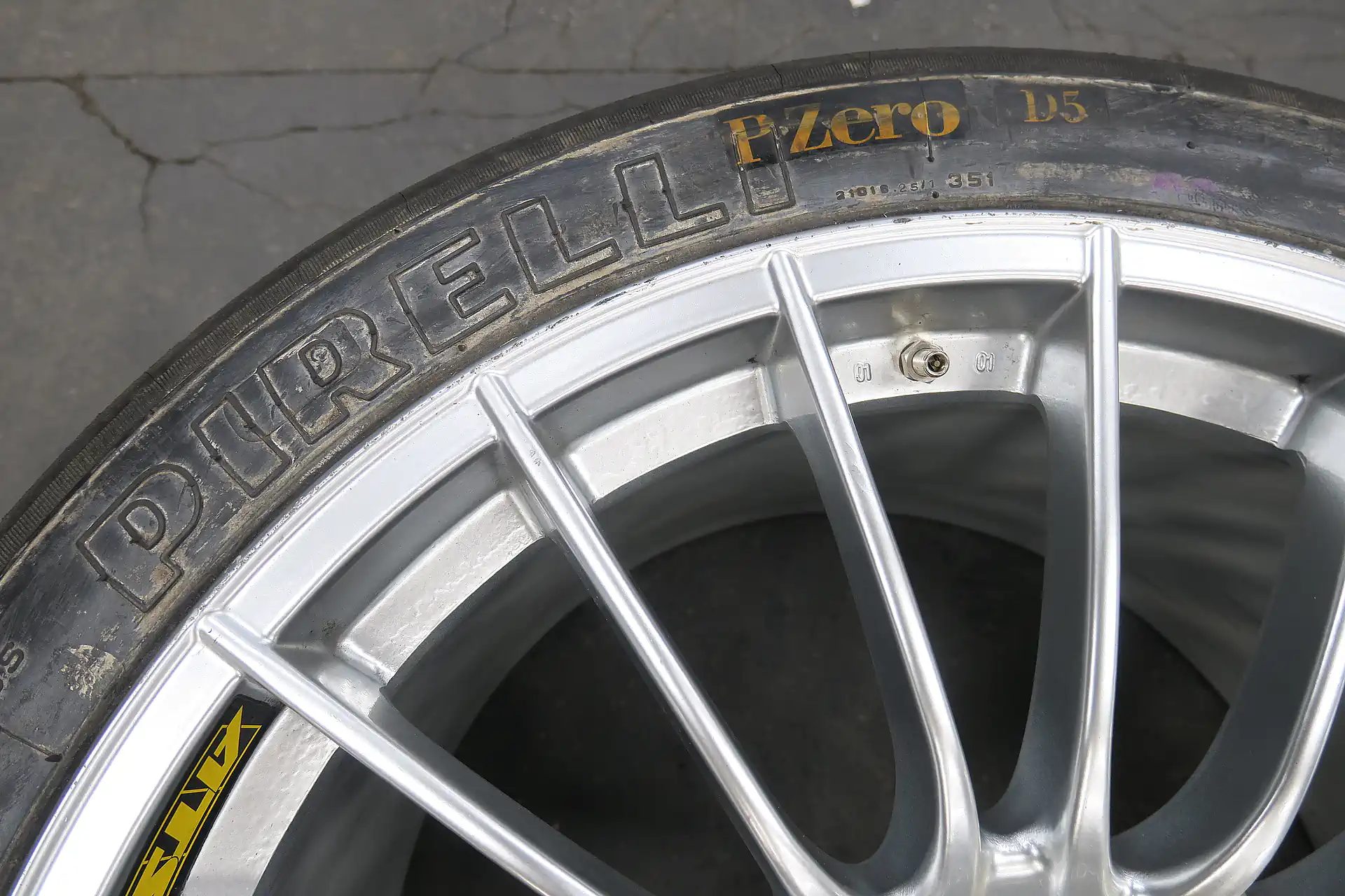 Porsche 911 996 GT3 R / RS Original ATS Felgen Baujahr 2001 10J X 18 Zoll Vorderachse vorne 2 Stück – Bild 9