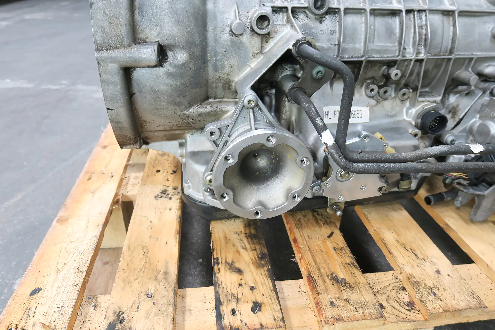 Porsche 911 996 C2 3.4 Tiptronic Getriebe Automatik A9600 - 103 ZF Getriebe 5 HP-19 gear box – Bild 6
